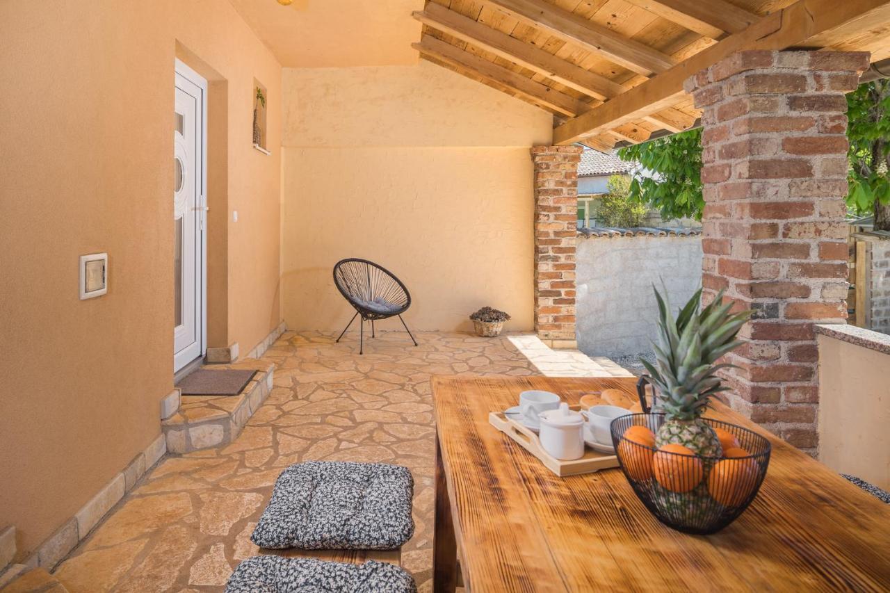 Casa Viktoria With Private Garden And Bbq Villa Kosinozici Exterior photo